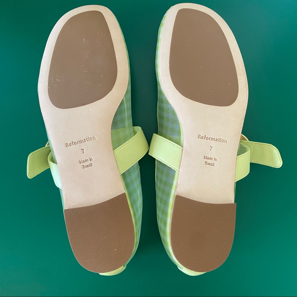 Reformation Bethany ballet flats in green gingham mesh - Picture 5 of 5